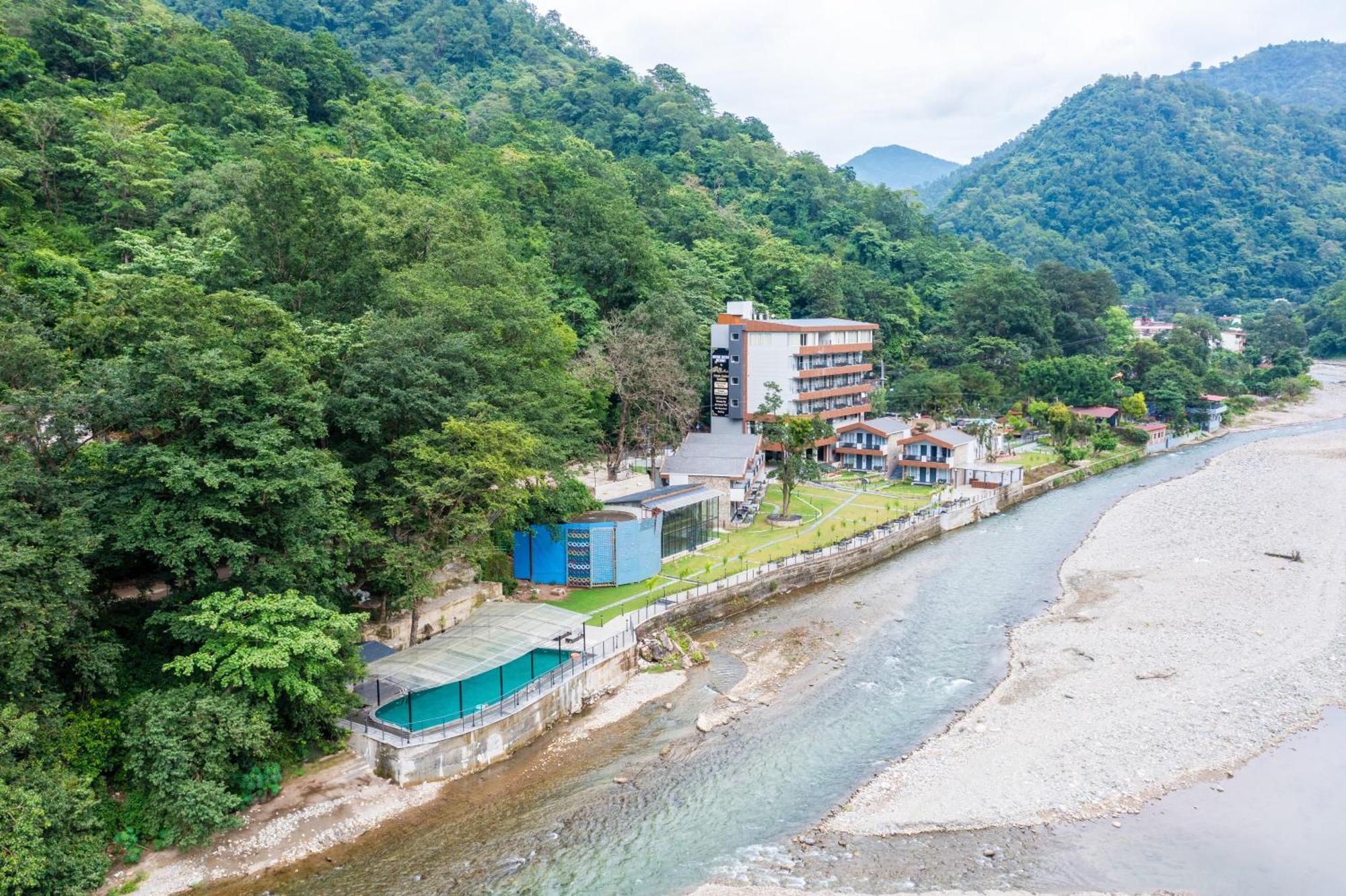 Dls Divine River Resort And Spa, Rishīkesh Exterior foto