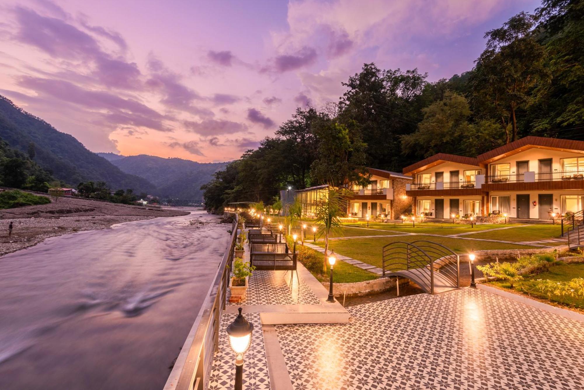 Dls Divine River Resort And Spa, Rishīkesh Exterior foto