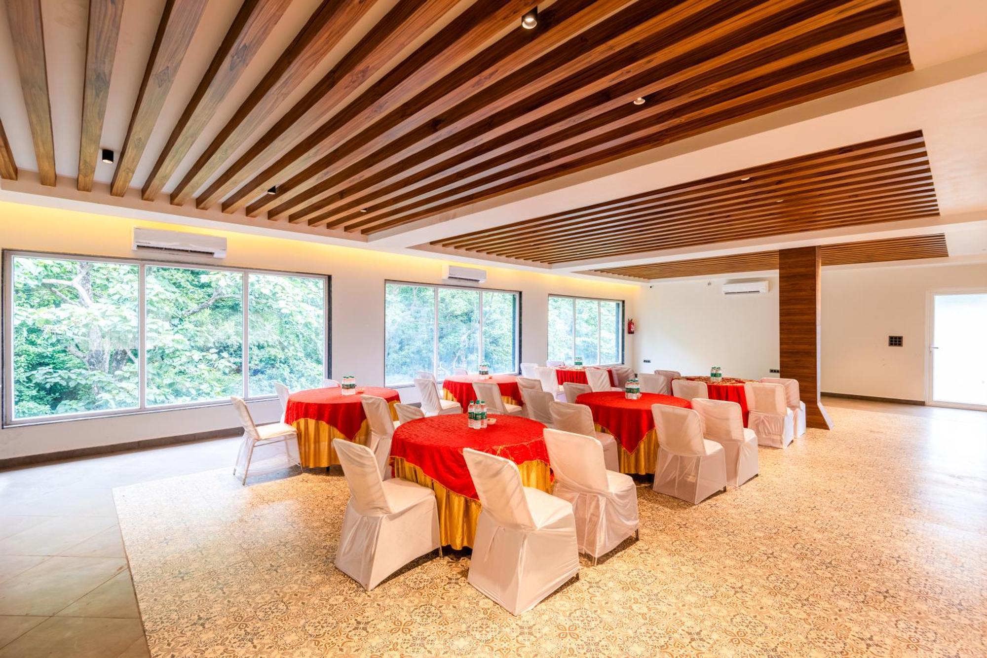 Dls Divine River Resort And Spa, Rishīkesh Exterior foto