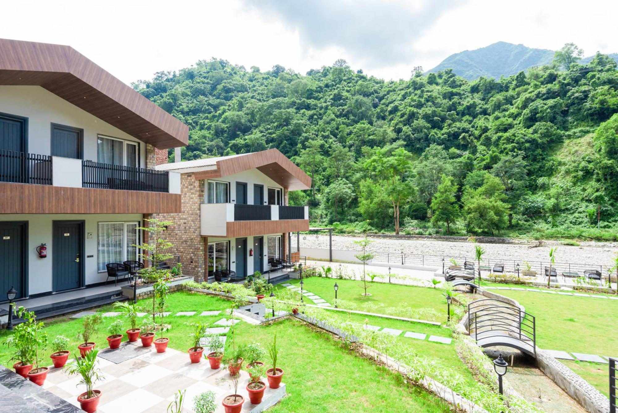 Dls Divine River Resort And Spa, Rishīkesh Exterior foto
